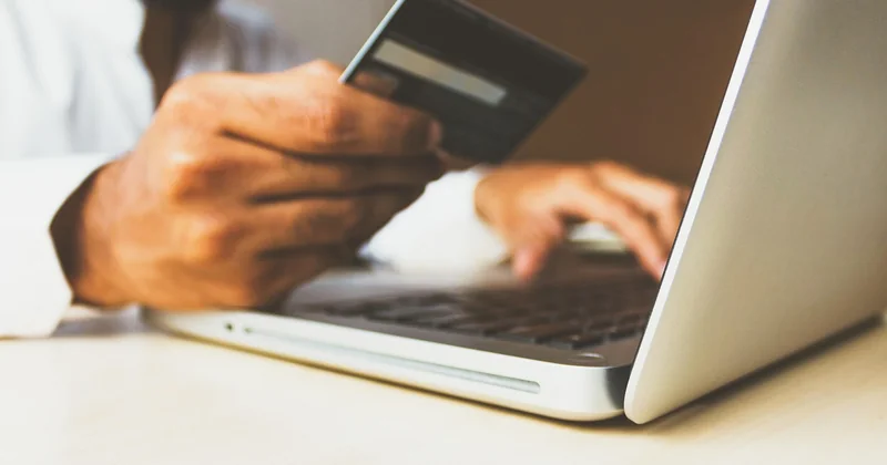 Faut-il payer pour publier un article invité ?